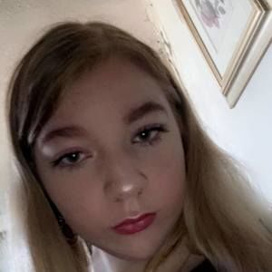 Meet your Posher, Cassie